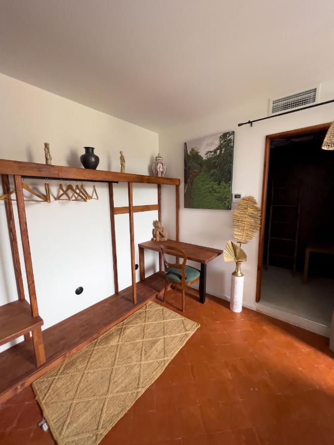 Bed and Breakfast Les Baroudeurs De Saint Jean Esterno foto