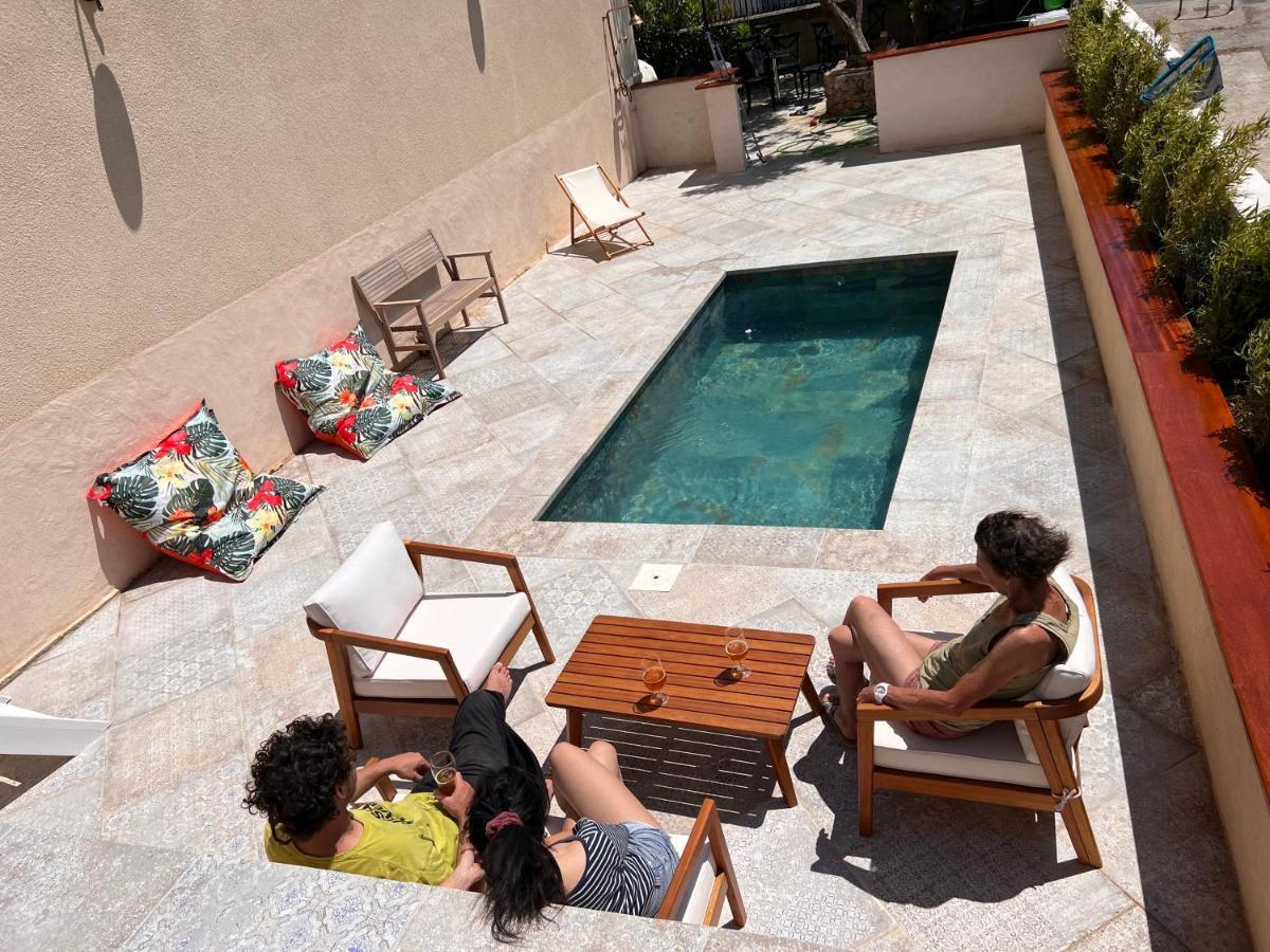Bed and Breakfast Les Baroudeurs De Saint Jean Esterno foto